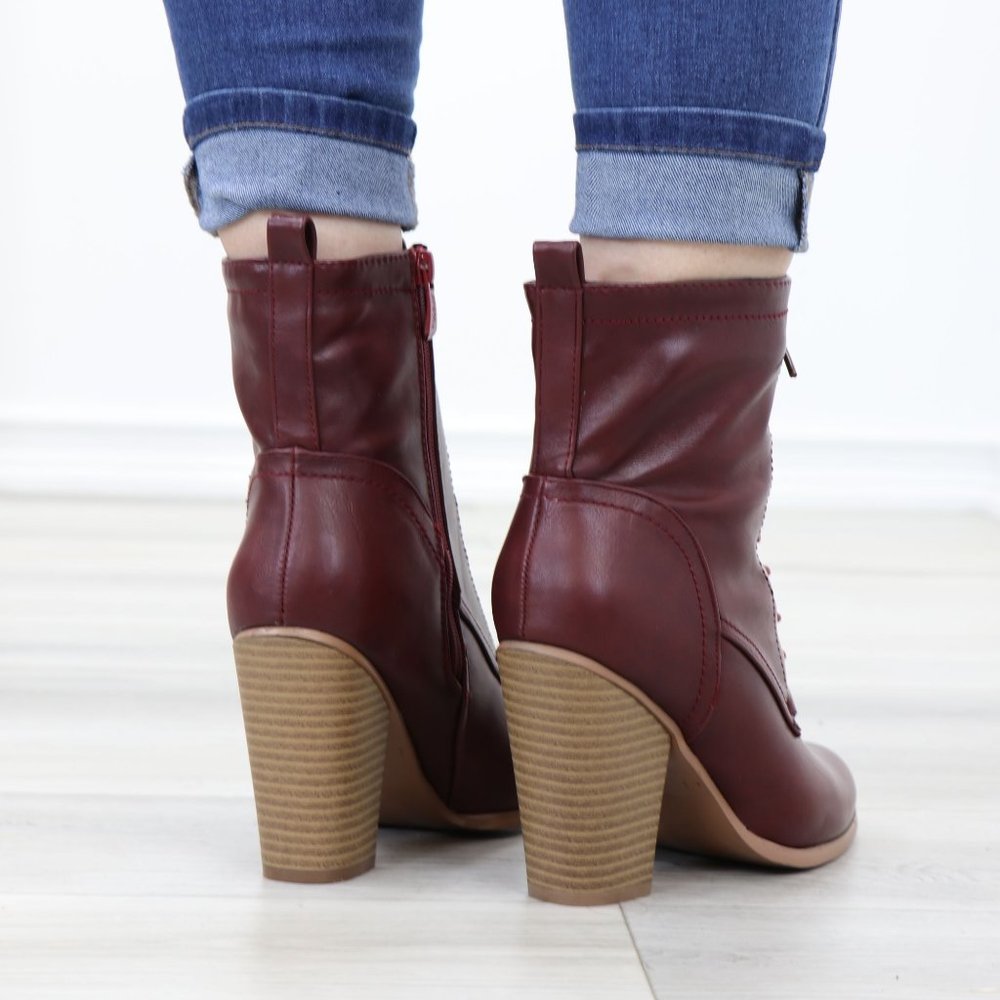 Lace-Up Block Cone High Heeled Ankle Boots Synthetic Leather - Picture 8 of 11